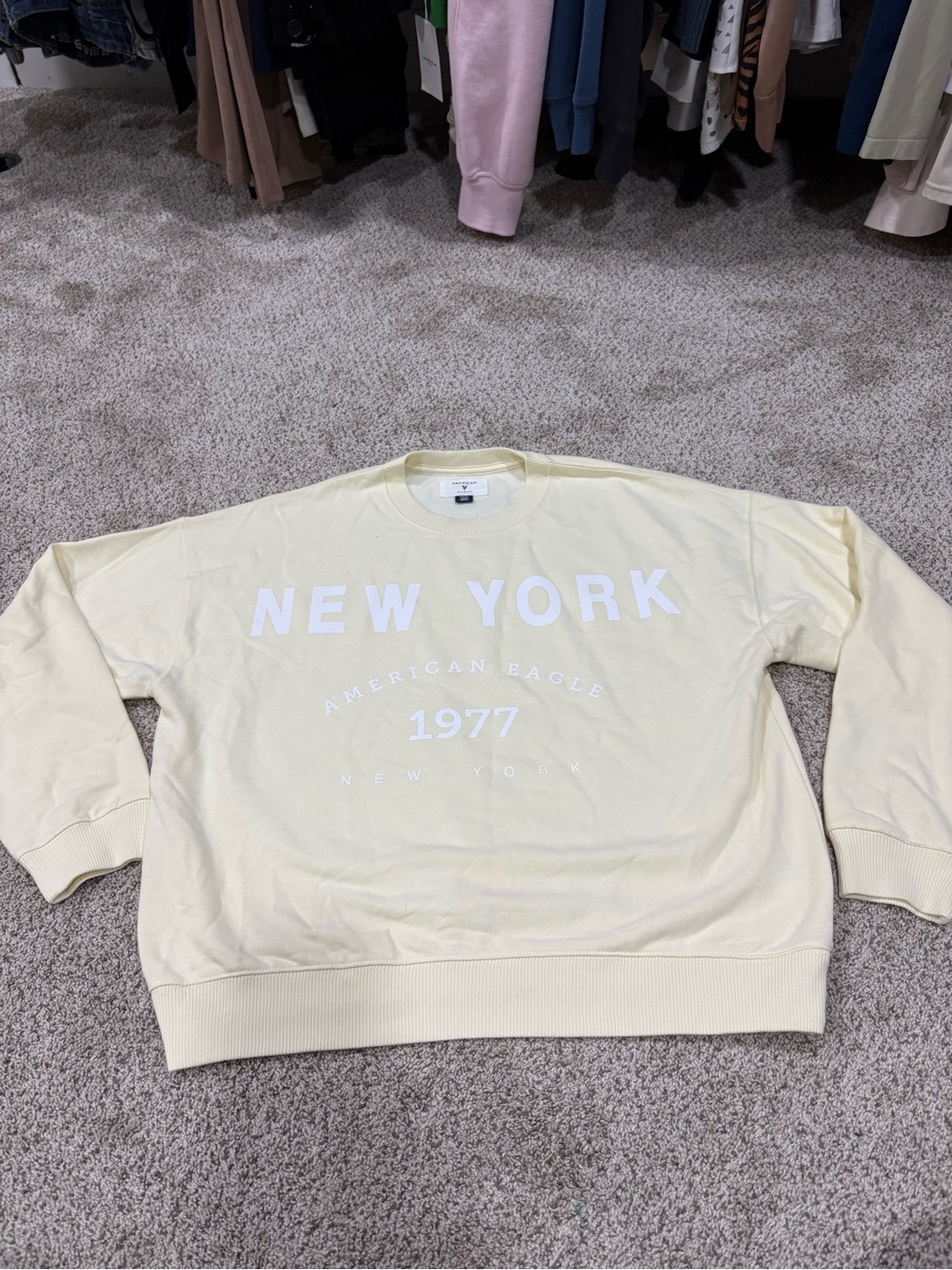 American Eagle Outfitters Cream 'New York 1977' Crewneck Sweater